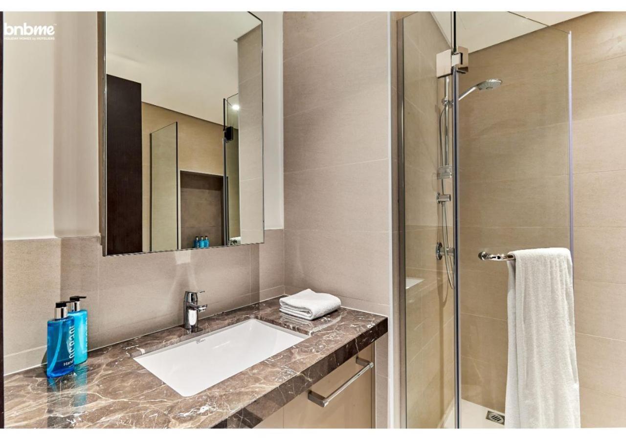 Апартаменты Bnbme - Boulevard Heights Дубай Экстерьер фото